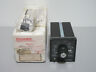 3801-10111 Chromalox New Temperature Controller