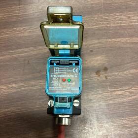 872l-d20ep40-t3 Allen-bradley Series A C26