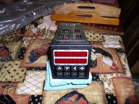 8ls-rs Anafaze 8lsrs Watlow Ramp Soak Temperature Controller 30 Day Repair Warranty