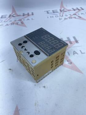 C26tr0ua10d0 Azbil Sdc26 Temperature Controller Overnight Shipping Available