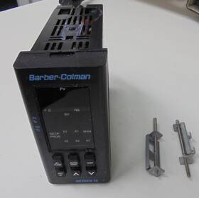 15et-tjf00-000-0-00 Barber Colman Barber-colman Series 15 Temperature Controller