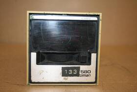 585a-00016-000-0-00 Barber Colman Temperature Controller Used #14565