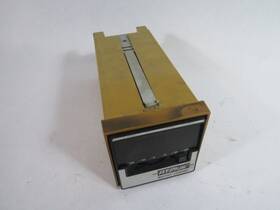 587a-20024-000-0-00 Barber Colman At-plus Temperature Controller Used