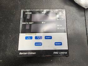Maq8-00300-001-0-00 Barber Colman Barber-colman Temperature Controller Maq Limited Maq8-00300-001-0-00 Barber Colman Barber-colman Temperature Controller Maq Limited