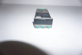 Cal-3900 Cal Controls 3900 Temperature Controller Fqp148