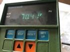 Dc2001-2-0000-0000-00-0111 Honeywell Universal Controller Udc2000