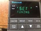 Dc200c-2-00a-100000-0 Honeywell Universal Controller Udc2000