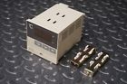 E5bs-r1p Omron Temperature Controller With