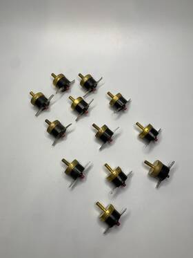 L-185 Elmwood Thermal Switch Lot Of 12 Manual Reset 270 Degree Threshold