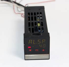 118008 Eurotherm 91e Temperature Controller 100-240vac 2a
