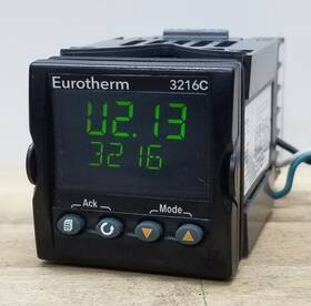 3216c Eurotherm 3216/cp/vh/lrxx/r/xxl/b/eng/eng Temperature Process Controller