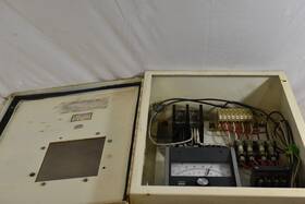 6685-01-395-5222 Fenwal 5476-g501 Series 400 Indicating Temperature Controller