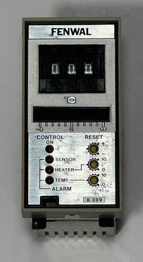 Gr04 Fenwal 8728 Temperature Controller T D-spk-b-h