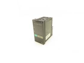 Pxr5ray1-0y000 Fuji Pxr5ray10y000 Temperature Controller 100-240vac 12va 50/60hz