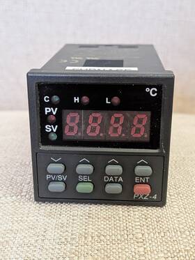 Pxz4-tcy1-5v-z Fuji Temperature Controller Pxz-4