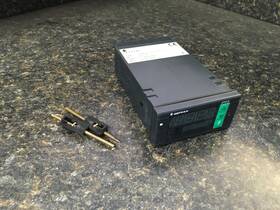 Gefran 2100-11-2r-0-1-1 Temperature Controller