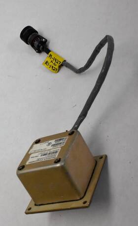 Pnr-4e3437-7 Goodrich Corporation Temperature Controller Pnr4e3437-7 S214w004-2 Pi-1927