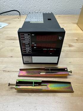 Hanyoung/man Young P-100c Hy-p100 Temperature Controller Digital Process Control
