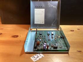 97-4890 Honeywell Controller