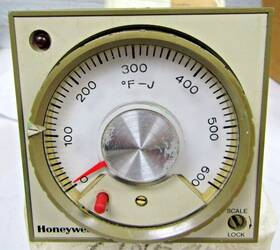 Av150ab102 Honeywell Refurbished Dialapak Controller 0-600 F 120 Vac