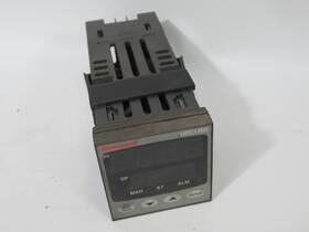 Dc120171701000 Honeywell Temperature Controller Missing 2 Contacts Used