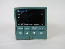 Dc200e-2-000-1000b0-0 Honeywell Temperature Control Cos Dmg Missing Screws Used