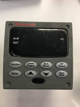 Dc2800-e0-3l0-200-100-00-0 Honeywell - No Power For Parts
