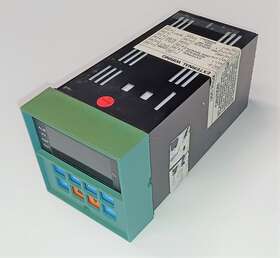Dc3001-0-000-2-ul-0111 Honeywell Temperature Controller Iacd Udc 3000