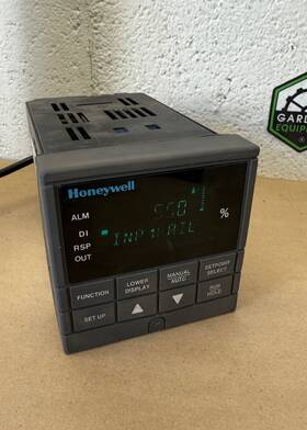 Dc300k-0-003-31-0000-0 Honeywell Temperature Controller 90-264vac 50/60hz 18va Dc300k-0-003-31-0000-0 Honeywell Temperature Controller 90-264vac 50/60hz 18va