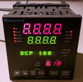 Dcp1025100110000 Honeywell Dcp100 Digital Temperature Controller
