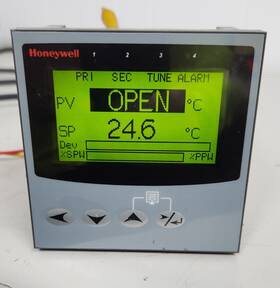 Dcp250 Honeywell Digital Controller Programmer 1/4 Din 100/240 Vac