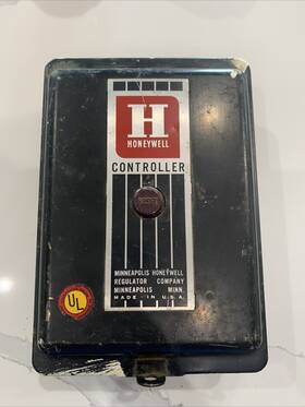 R493aili Honeywell Vintage Controller Type Made In Usa