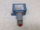 J6-612-9716 United Electric Controls 125-3000 Psi
