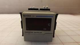 T31724 Keyence Ft1-15 Temperature Controller