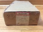 L4008c-1045 Honeywell New Aquastat Controller