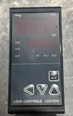Lcu108-00 Love Controls Process Temperature Controller 240v 6w 50/60hz