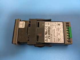 Cn132-24 Omega Genuine Autotune Dual Setpoint Temperature/process Controller Pid