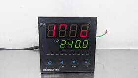 Cn434-f1-r2 Omega Temperature Controller Omegaette 100-240vac 3w