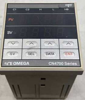 Cn4702tr Omega Cn4700 Series Temperature Controller Pre-owned