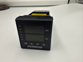 Cn8201-r1 Omega Controller Temperature/process Universal Ramp/soak