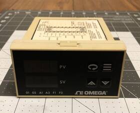 Cn8551rtd-r1-24v-c2 Omega Temperature Controller 24vac