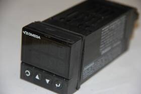 Cni16d43-ei Omega Programmable Temperature And Process Controller