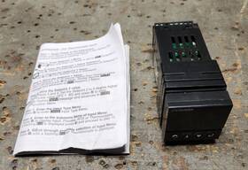 Dpi16-c24 Omega Temperature And Process Panel Meter Read Description