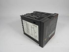E5ak-aa2-ac100-240 Omron Digital Temperature Controller Face Damage Used