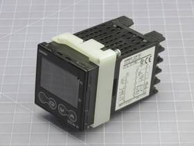 E5cn-hq2 Omron Temperature Controller T232794