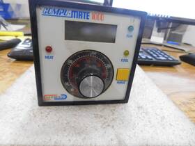 1422-z001a Omron E5cn-r2t Zytron Compu-mate 1000. Heating /cooling Controller. P/n