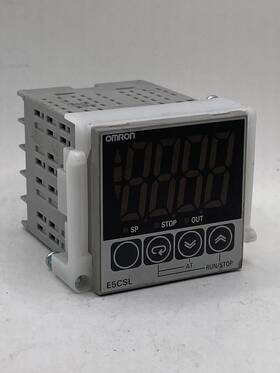 E5csl-qtc Omron Temperature Controller 100-240vac