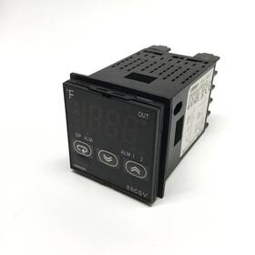 E5csv-r1g-f Omron Temperature Controller 100-240vac Thermistor In Relay Out