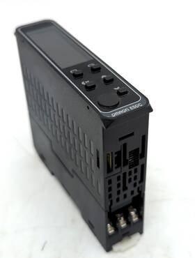 E5dc-rx2asm-002 Omron Temperature Controller Used