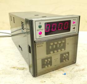 E5k-95pt-din Omron E5k 95pt Temperature Controller 95pt-din E5k-95pt-din Omron E5k 95pt Temperature Controller 95pt-din
